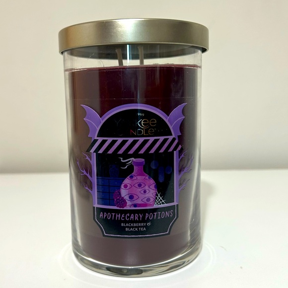 Yankee Candle Apothecary Potions Blackberry & Black Tea - Picture 1 of 4